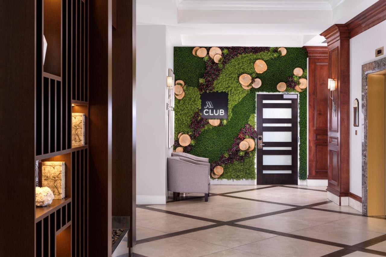 Marriott Inner Harbour 4* Victoria